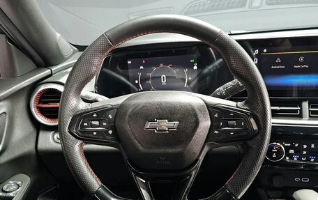 Chevrolet Trax, 2023 год, 1 905 000 рублей, 13 фотография