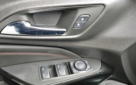 Chevrolet Trax, 2023 год, 1 905 000 рублей, 14 фотография