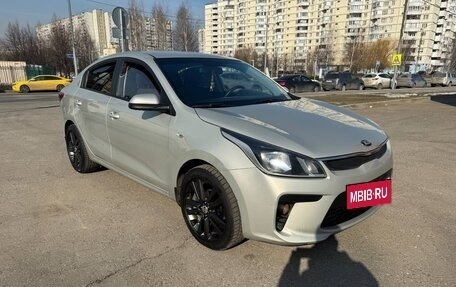 KIA Rio IV, 2018 год, 1 285 000 рублей, 3 фотография