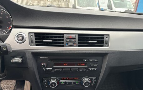 BMW 3 серия, 2008 год, 700 000 рублей, 11 фотография