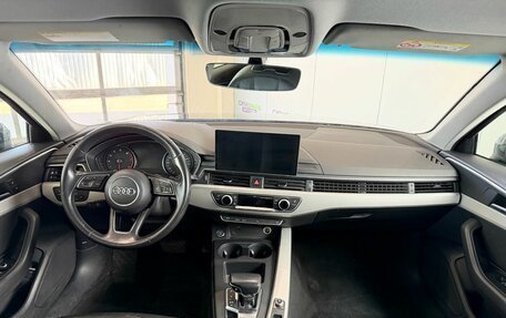 Audi A4, 2020 год, 2 435 000 рублей, 10 фотография