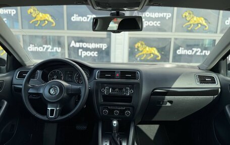 Volkswagen Jetta VI, 2011 год, 1 100 000 рублей, 14 фотография