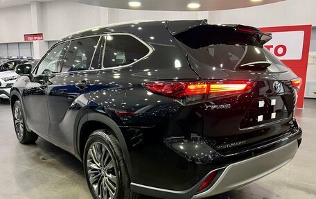 Toyota Highlander, 2025 год, 5 700 000 рублей, 10 фотография