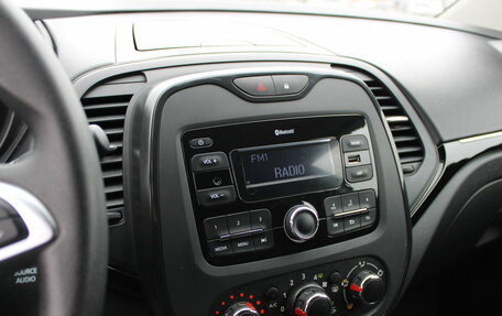 Renault Kaptur I рестайлинг, 2021 год, 1 649 000 рублей, 24 фотография