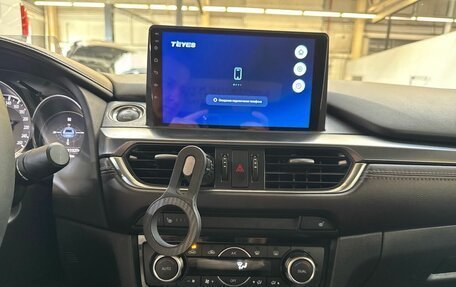 Mazda 6, 2017 год, 2 399 000 рублей, 10 фотография