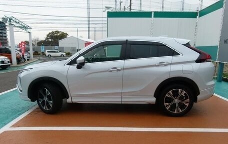 Mitsubishi Eclipse Cross, 2022 год, 1 920 000 рублей, 7 фотография