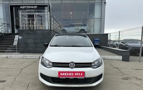 Volkswagen Polo VI (EU Market), 2013 год, 730 000 рублей, 2 фотография