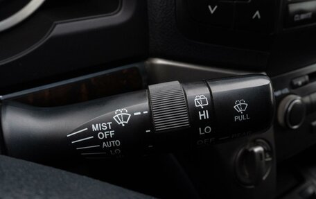 Toyota Land Cruiser 200, 2008 год, 3 150 000 рублей, 25 фотография