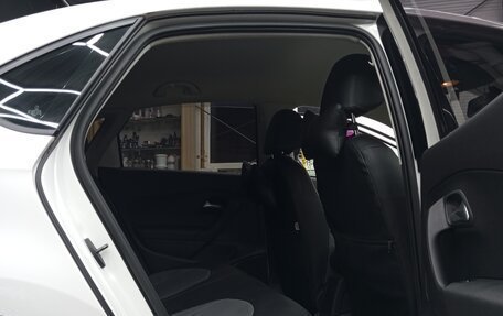 Volkswagen Polo VI (EU Market), 2014 год, 935 000 рублей, 27 фотография