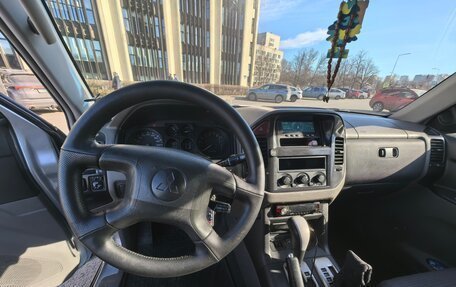 Mitsubishi Pajero III рестайлинг, 2003 год, 1 250 000 рублей, 13 фотография