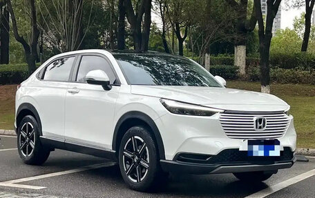 Honda Vezel, 2023 год, 1 600 000 рублей, 3 фотография