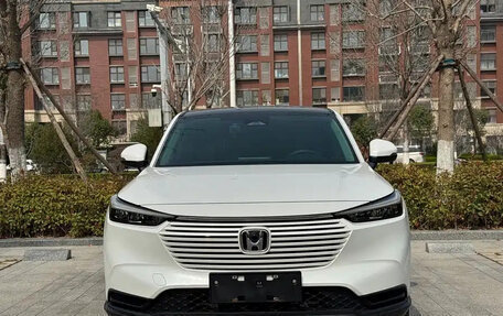 Honda Vezel, 2023 год, 1 600 000 рублей, 2 фотография