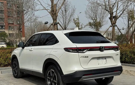 Honda Vezel, 2023 год, 1 600 000 рублей, 8 фотография