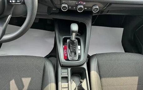 Honda Vezel, 2023 год, 1 600 000 рублей, 21 фотография