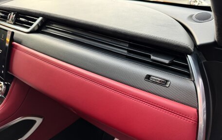 Jaguar F-Pace, 2021 год, 8 999 000 рублей, 31 фотография