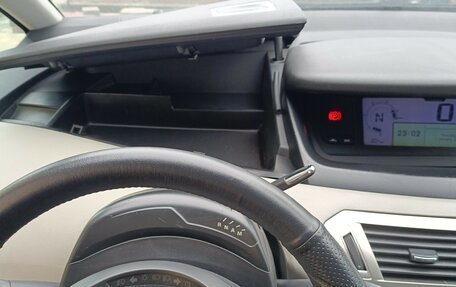 Citroen C4 Picasso II рестайлинг, 2007 год, 450 000 рублей, 29 фотография