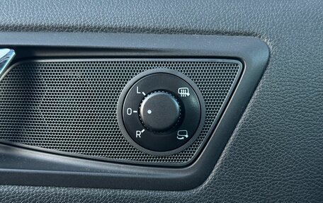 Skoda Yeti I рестайлинг, 2016 год, 1 349 000 рублей, 25 фотография