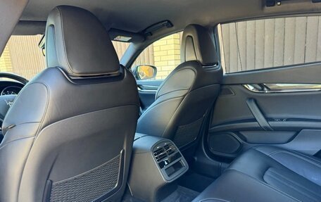 Maserati Quattroporte VI, 2017 год, 6 450 000 рублей, 14 фотография