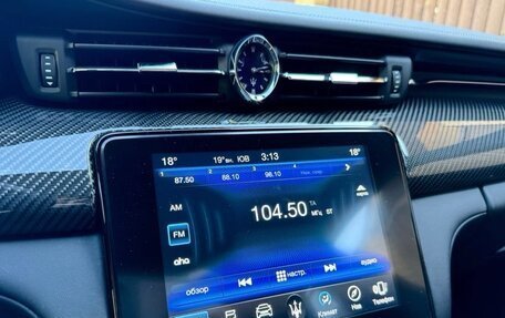 Maserati Quattroporte VI, 2017 год, 6 450 000 рублей, 19 фотография