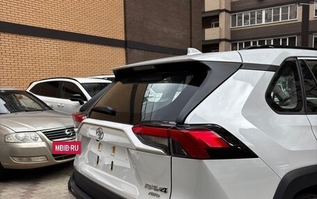 Toyota RAV4, 2026 год, 4 650 000 рублей, 17 фотография