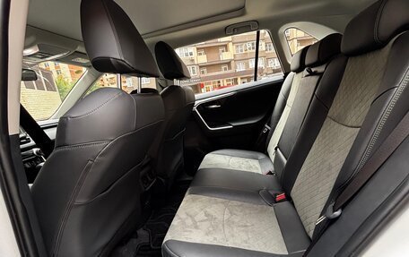 Toyota RAV4, 2026 год, 4 650 000 рублей, 36 фотография