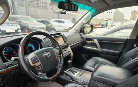 Toyota Land Cruiser 200, 2011 год, 2 849 000 рублей, 7 фотография