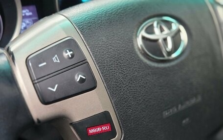 Toyota Land Cruiser 200, 2011 год, 2 849 000 рублей, 15 фотография