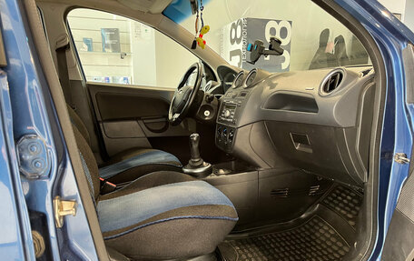 Ford Fiesta, 2007 год, 380 000 рублей, 14 фотография