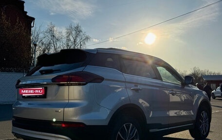 Geely Atlas, 2023 год, 2 700 000 рублей, 4 фотография