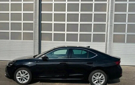 Skoda Octavia IV, 2024 год, 2 700 000 рублей, 4 фотография