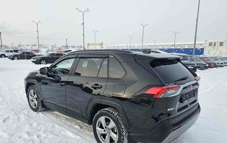 Toyota RAV4, 2021 год, 3 590 000 рублей, 5 фотография