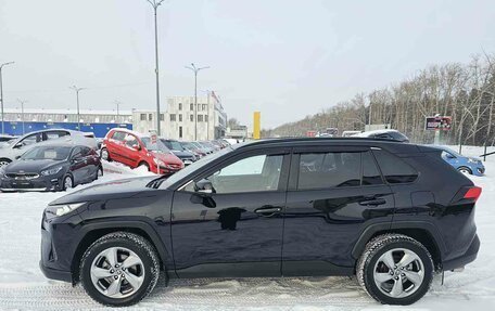 Toyota RAV4, 2021 год, 3 590 000 рублей, 4 фотография