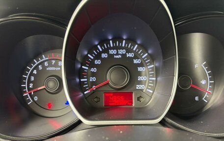 KIA Rio III рестайлинг, 2014 год, 709 900 рублей, 18 фотография