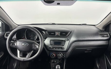 KIA Rio III рестайлинг, 2014 год, 709 900 рублей, 17 фотография
