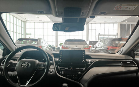 Toyota Camry, 2021 год, 3 250 000 рублей, 17 фотография