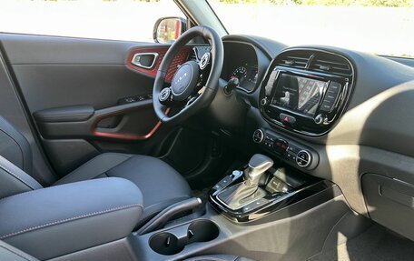 KIA Soul III, 2022 год, 3 050 000 рублей, 9 фотография