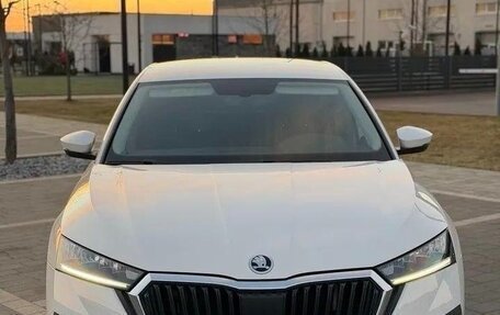 Skoda Octavia IV, 2022 год, 2 320 000 рублей, 1 фотография