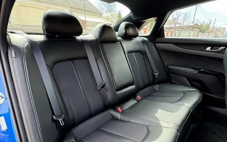 KIA K5, 2022 год, 2 200 000 рублей, 18 фотография