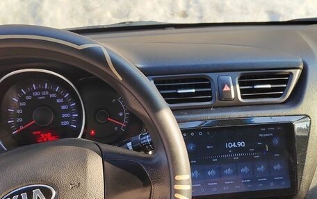 KIA Rio III рестайлинг, 2013 год, 1 100 000 рублей, 4 фотография