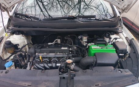 Hyundai Solaris II рестайлинг, 2016 год, 390 000 рублей, 2 фотография