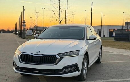 Skoda Octavia IV, 2022 год, 2 320 000 рублей, 4 фотография