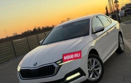 Skoda Octavia IV, 2022 год, 2 320 000 рублей, 7 фотография