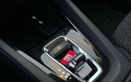 Skoda Octavia IV, 2022 год, 2 320 000 рублей, 19 фотография