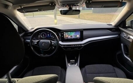 Skoda Octavia IV, 2022 год, 2 320 000 рублей, 17 фотография