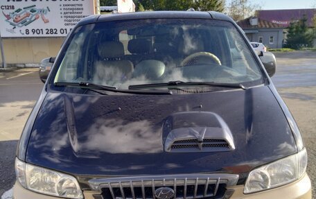 Hyundai Starex I рестайлинг, 2002 год, 1 250 000 рублей, 2 фотография