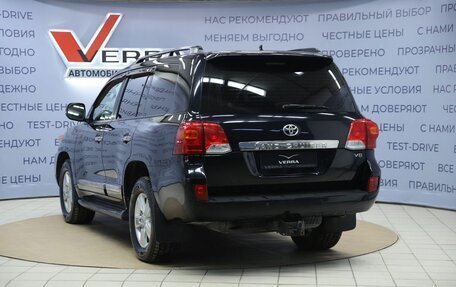 Toyota Land Cruiser 200, 2014 год, 4 250 000 рублей, 7 фотография