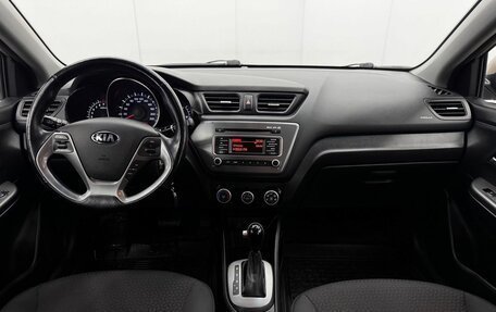 KIA Rio III рестайлинг, 2015 год, 1 140 000 рублей, 15 фотография