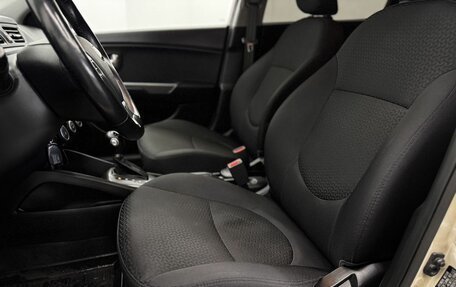 KIA Rio III рестайлинг, 2015 год, 1 140 000 рублей, 18 фотография