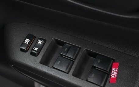 Toyota Wish II, 2012 год, 1 540 000 рублей, 15 фотография