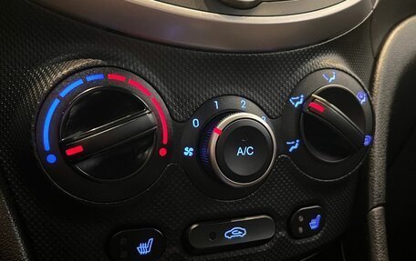 Hyundai Solaris II рестайлинг, 2016 год, 990 000 рублей, 19 фотография